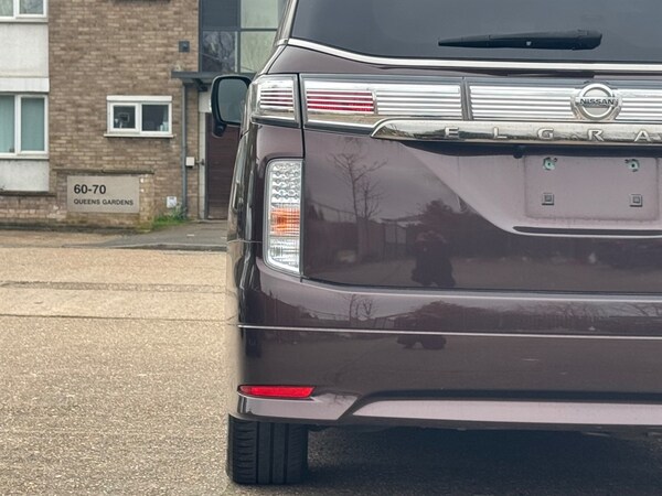 Used Nissan Elgrand 2018 for sale - 75572337: Photo 62
