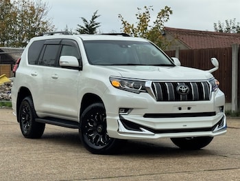 Used Toyota Land Cruiser 2023 for sale - 76532401: Photo