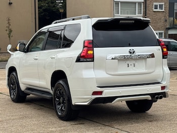 Used Toyota Land Cruiser 2023 for sale - 76532401: Photo