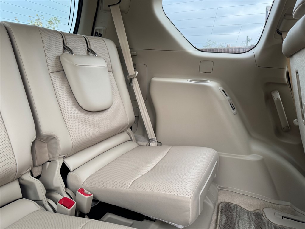 Used Toyota Land Cruiser 2023 for sale - 76532401: Photo 62