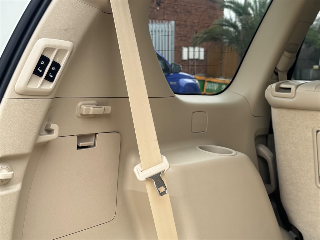 Used Toyota Land Cruiser 2023 for sale - 76532401: Photo 65