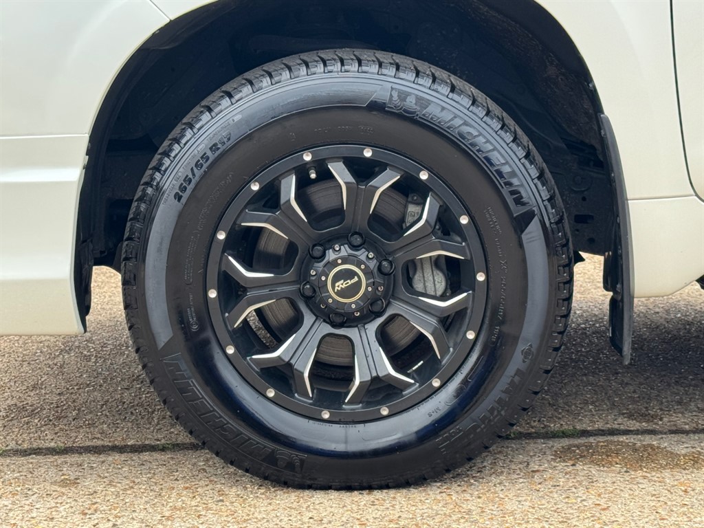 Used Toyota Land Cruiser 2023 for sale - 76532401: Photo 88