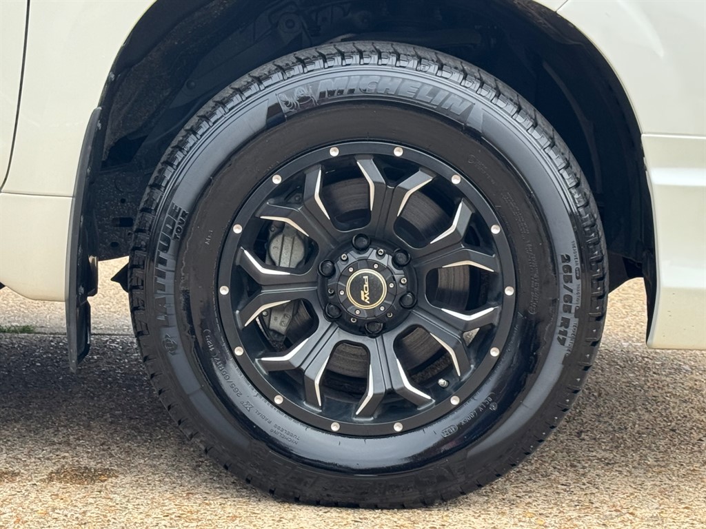 Used Toyota Land Cruiser 2023 for sale - 76532401: Photo 90