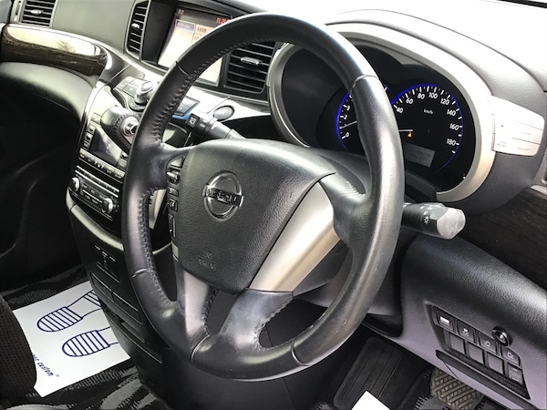 Used Nissan Elgrand 2012 for sale - 75571137: Photo 46