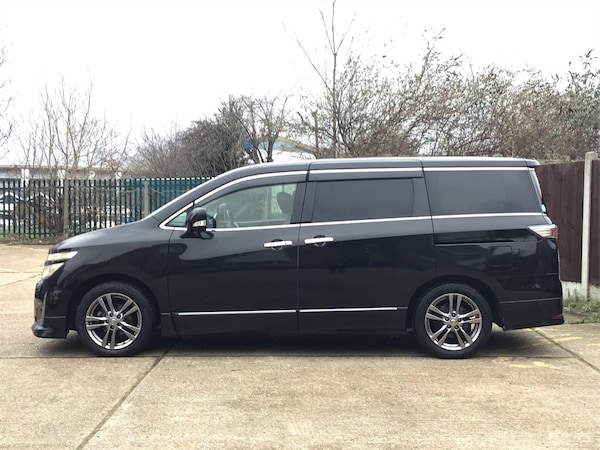 Used Nissan Elgrand 2012 for sale - 75571137: Photo 9