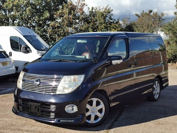 Used Nissan Elgrand 2008 for sale - 75570744: Photo
