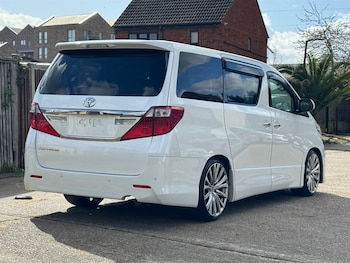Used Toyota Alphard 2013 for sale - 79333454: Photo