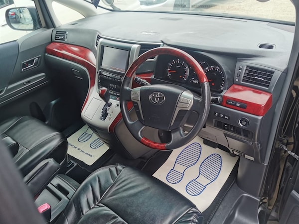 Used Toyota Alphard 2009 for sale - 75570235: Photo 41