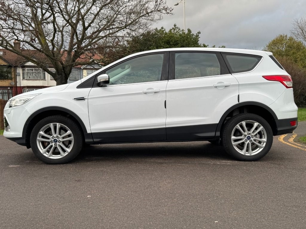 Used Ford Kuga 2015 for sale - 77556998: Photo 4