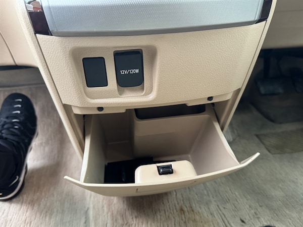 Used Toyota Alphard 2012 for sale - 75571704: Photo 47