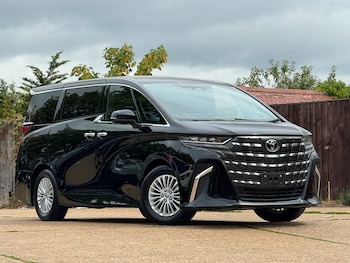 Used Toyota Alphard 2025 for sale - 79559946: Photo