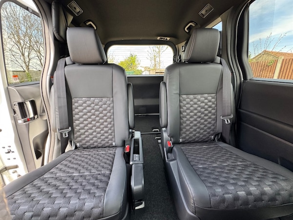 Used Toyota Voxy 2024 for sale - 75570908: Photo 44