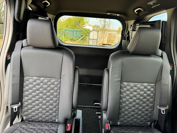 Used Toyota Voxy 2024 for sale - 75570908: Photo 45