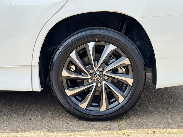 Used Toyota Voxy 2024 for sale - 75570908: Photo 84