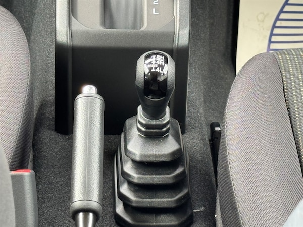 Used Suzuki Jimny 2024 for sale - 75571860: Photo 28