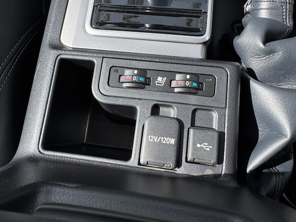 Used Toyota Landcruiser 2023 for sale - 75570772: Photo 28