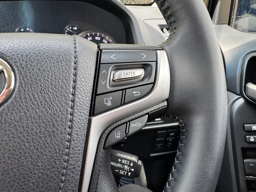 Vehicle 33