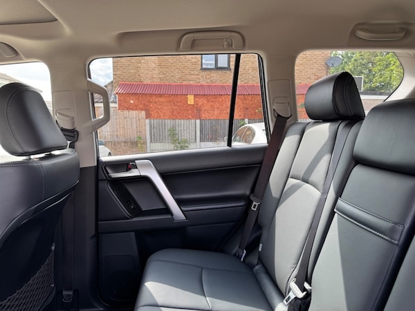 Used Toyota Landcruiser 2023 for sale - 75570772: Photo 51