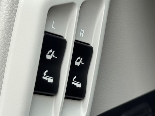 Used Toyota Landcruiser 2023 for sale - 75570772: Photo 61