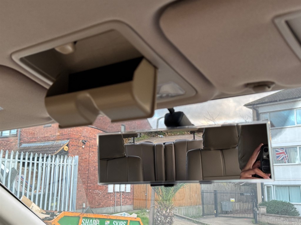 Used Toyota Alphard 2023 for sale - 76758055: Photo 22