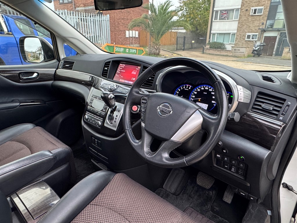 Used Nissan Elgrand 2012 for sale - 76261791: Photo 12