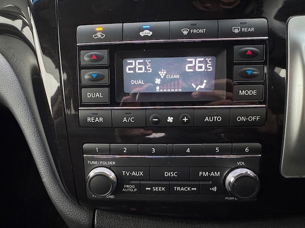 Used Nissan Elgrand 2012 for sale - 76261791: Photo 26