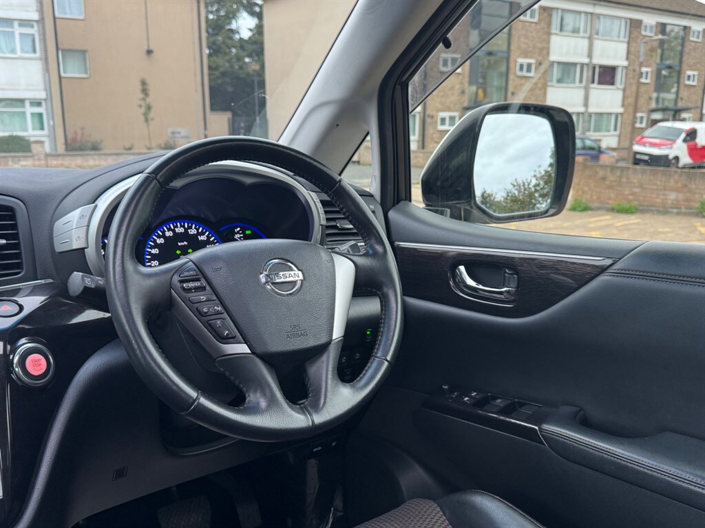 Used Nissan Elgrand 2012 for sale - 76261791: Photo 30