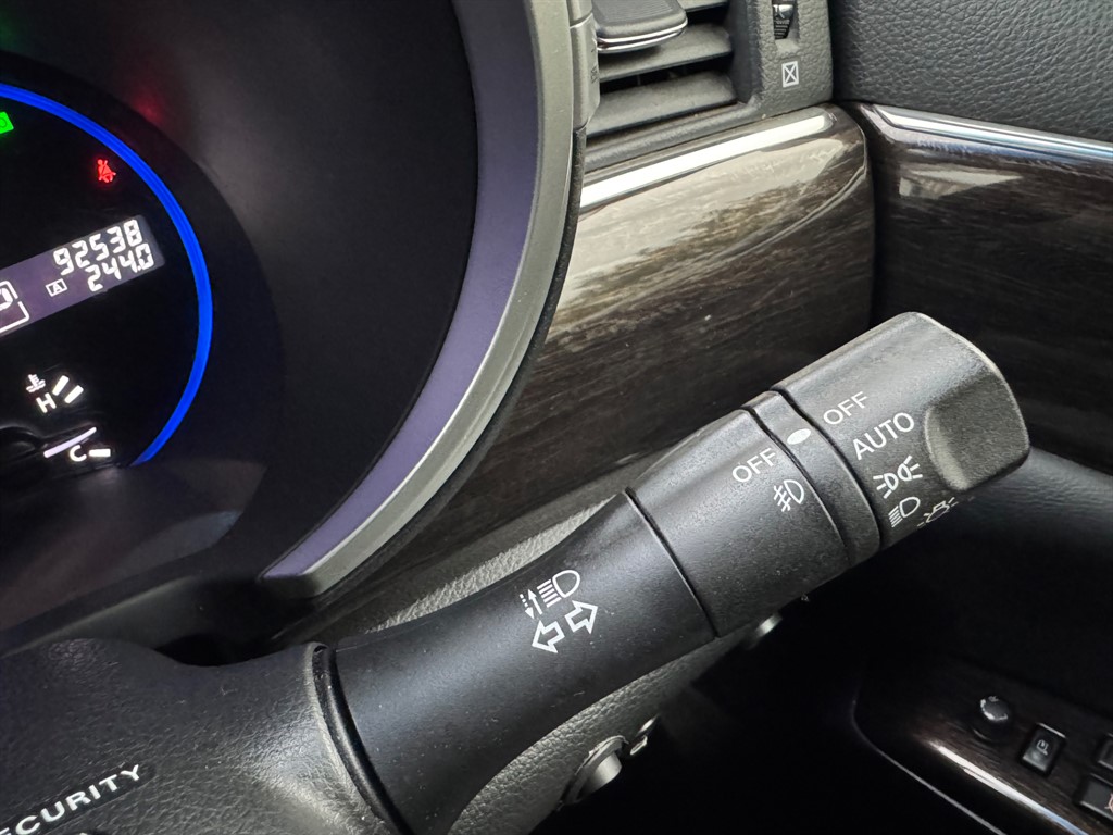 Used Nissan Elgrand 2012 for sale - 76261791: Photo 34