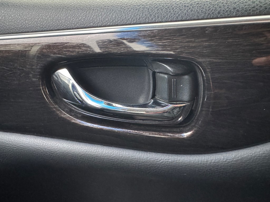 Used Nissan Elgrand 2012 for sale - 76261791: Photo 40