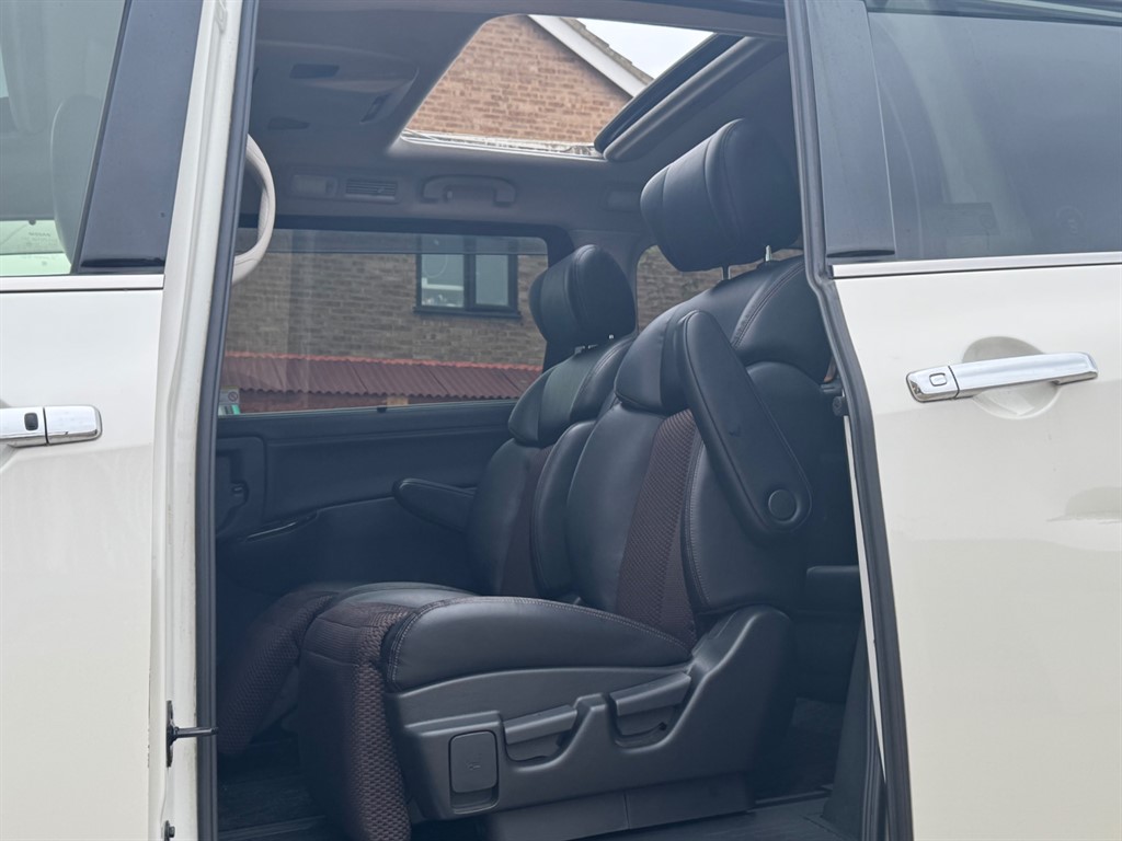 Used Nissan Elgrand 2012 for sale - 76261791: Photo 49