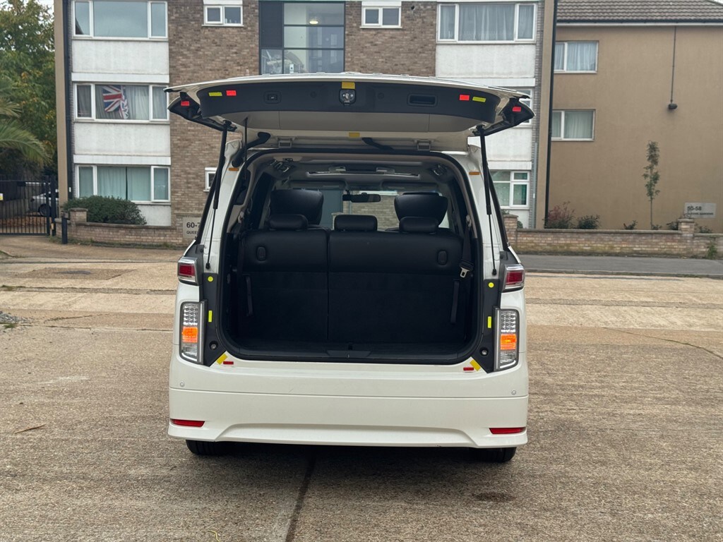 Used Nissan Elgrand 2012 for sale - 76261791: Photo 61