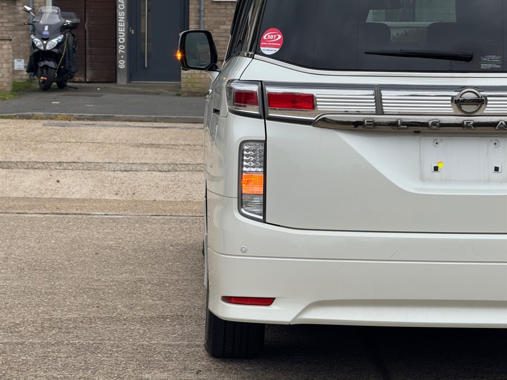 Used Nissan Elgrand 2012 for sale - 76261791: Photo 65