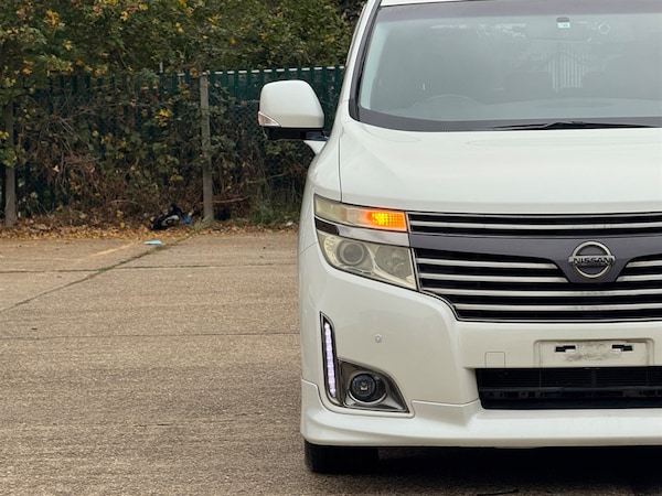 Used Nissan Elgrand 2012 for sale - 76261791: Photo 72