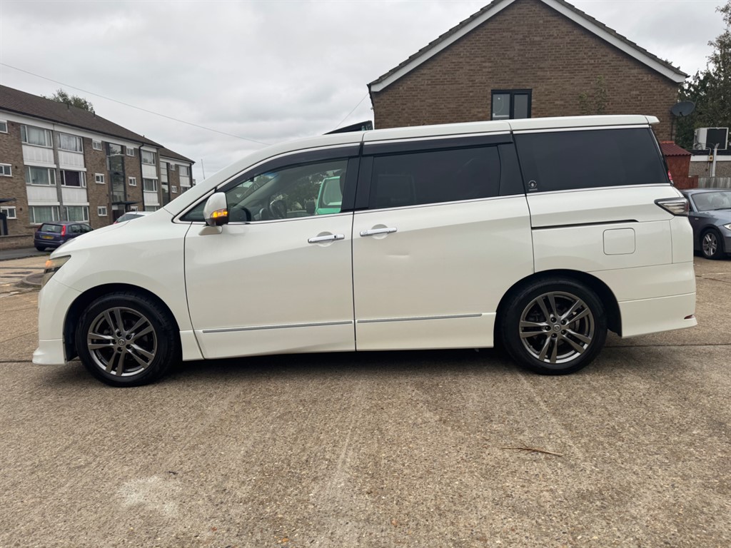 Used Nissan Elgrand 2012 for sale - 76261791: Photo 8