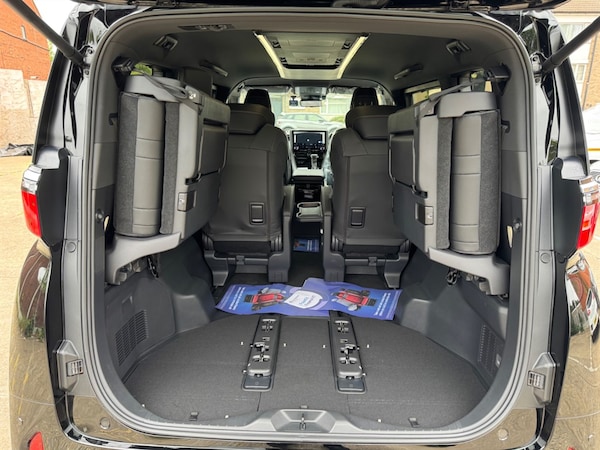 Used Toyota Alphard 2025 for sale - 75572035: Photo 66