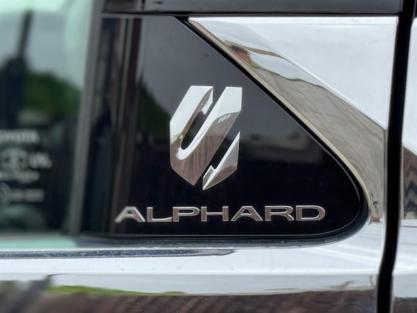 Used Toyota Alphard 2025 for sale - 75572035: Photo 67