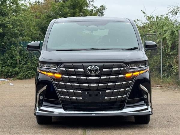 Used Toyota Alphard 2025 for sale - 75572035: Photo 73