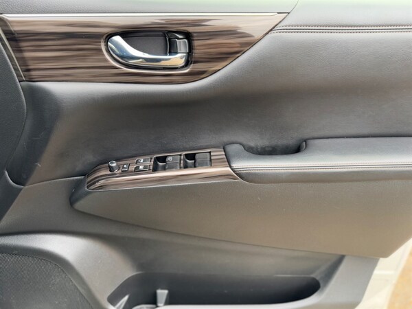 Used Nissan Elgrand 2017 for sale - 75571561: Photo 27