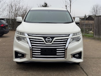 Used Nissan Elgrand 2017 for sale - 75571561: Photo