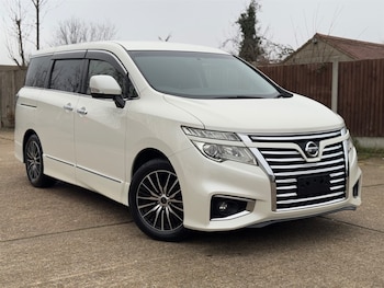 Used Nissan Elgrand 2017 for sale - 75571561: Photo