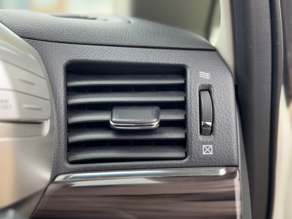 Used Nissan Elgrand 2017 for sale - 75571561: Photo 46