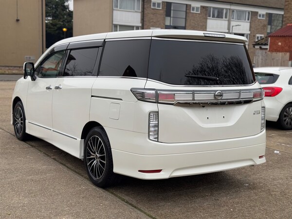 Used Nissan Elgrand 2017 for sale - 75571561: Photo 5