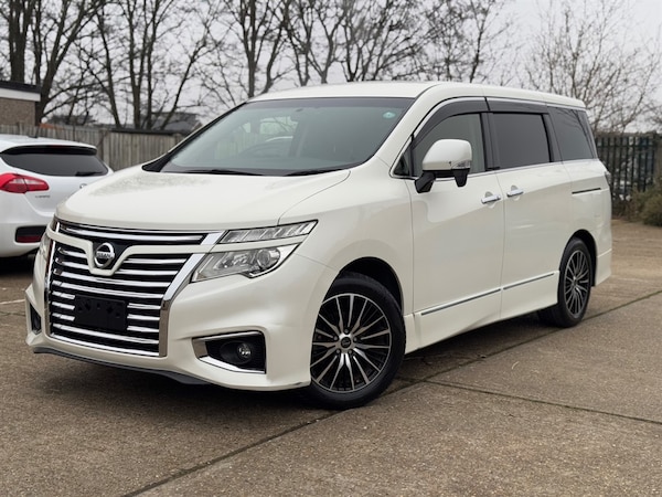 Used Nissan Elgrand 2017 for sale - 75571561: Photo 69