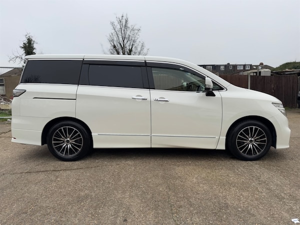 Used Nissan Elgrand 2017 for sale - 75571561: Photo 72