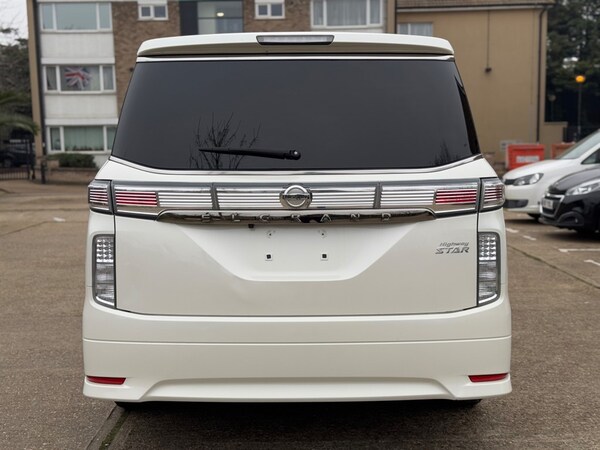 Used Nissan Elgrand 2017 for sale - 75571561: Photo 74