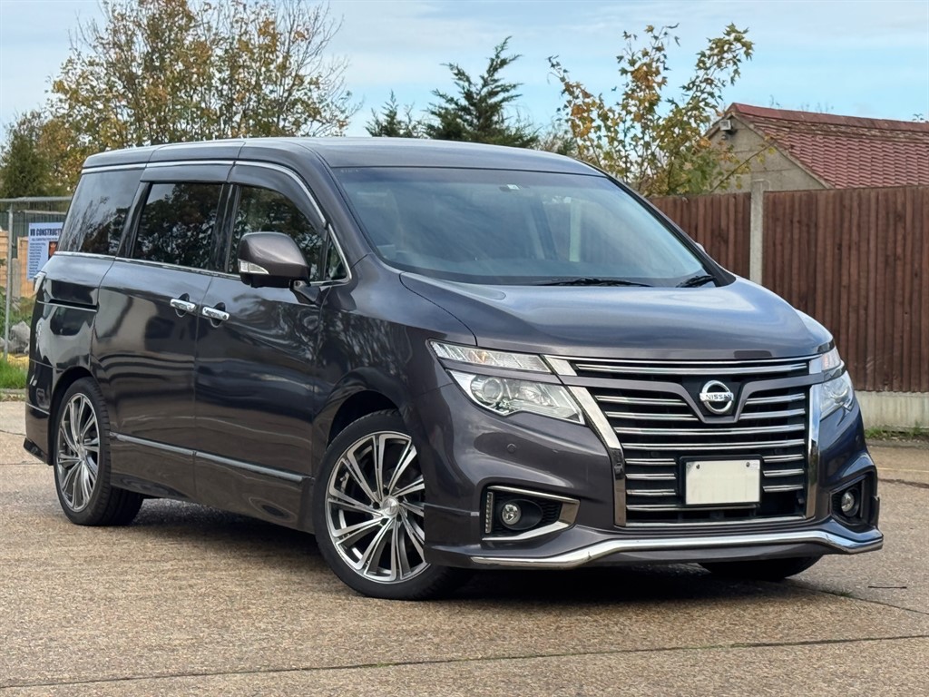 Used Nissan Elgrand 2018 for sale - 76532403: Photo 1