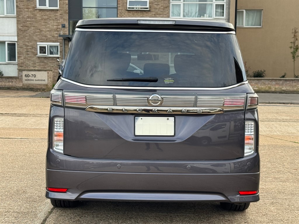 Used Nissan Elgrand 2018 for sale - 76532403: Photo 5