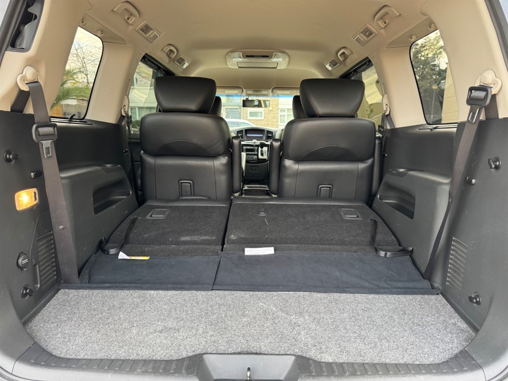 Used Nissan Elgrand 2018 for sale - 76532403: Photo 57