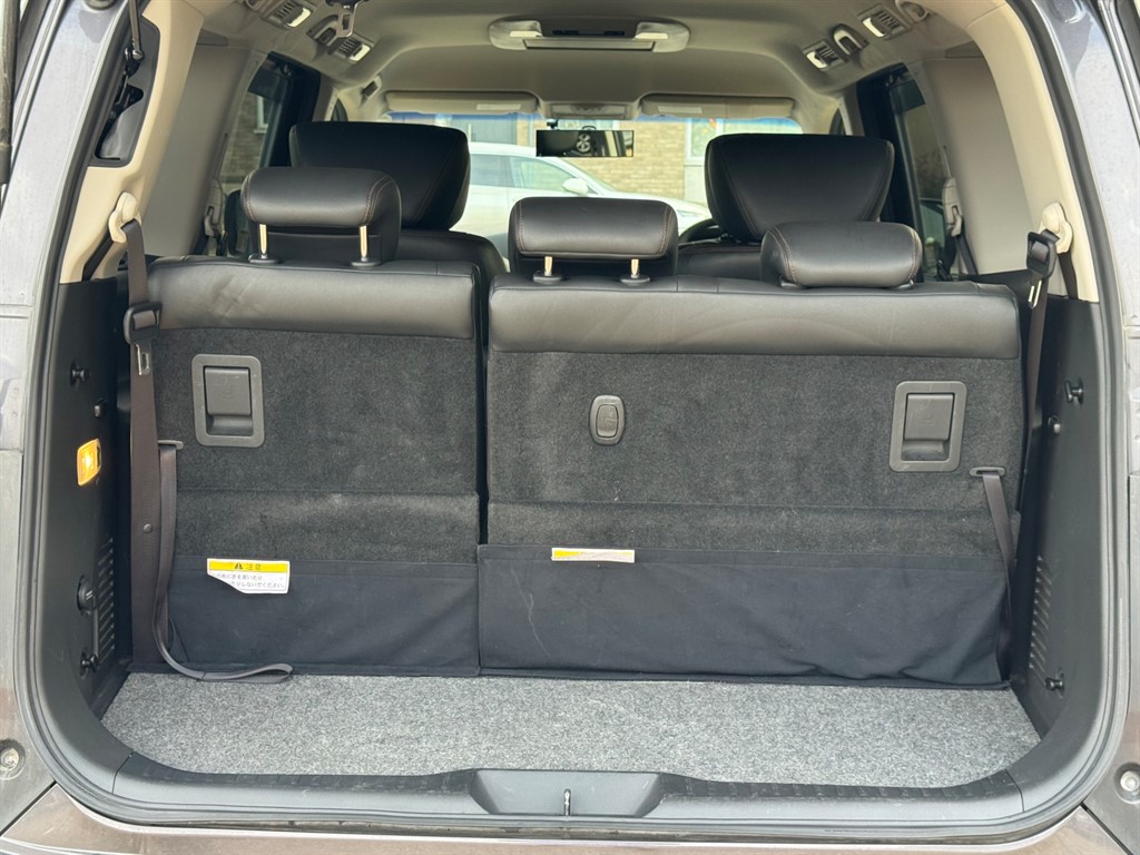 Used Nissan Elgrand 2018 for sale - 76532403: Photo 59