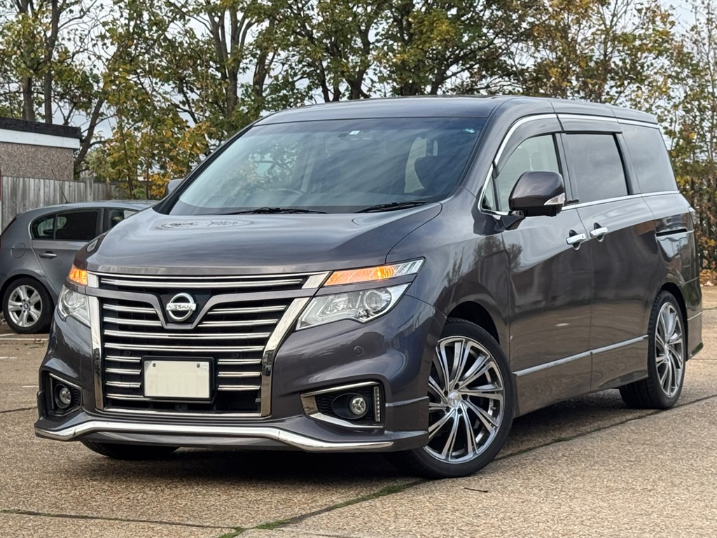 Used Nissan Elgrand 2018 for sale - 76532403: Photo 66